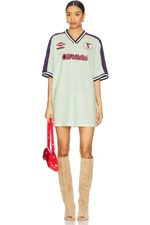 REVOLVE OFF-WHITE Off-white minivestido soccer en color verde talla XS en - Green. Talla XS (también en XXS).