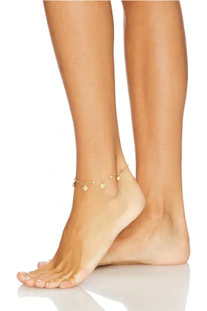 REVOLVE Ettika Ettika pulsera en color oro metálico talla all en - Metallic Gold. Talla all.