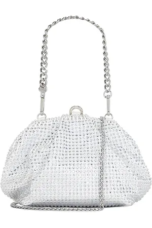 REVOLVE Olga berg Olga berg bolso charley hotfix en color talla all en - White. Talla all.
