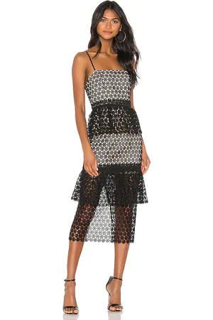 REVOLVE NBD Nbd vestido midi dolores en color talla M en - Black. Talla M (también en S, XS).