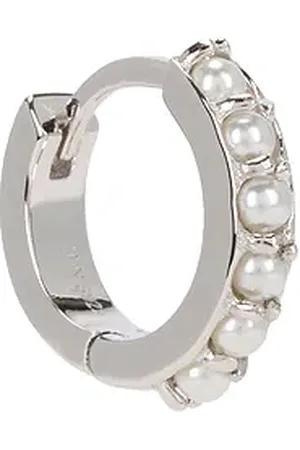 REVOLVE Serge de Nimes Serge de nimes pendientes de aro pearl en color metálico talla all en - Metallic Silver. Talla all.