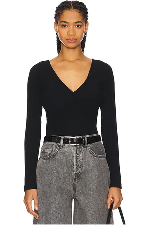 REVOLVE Nation LTD Nation ltd top manga larga lani en color negro talla M en - Black. Talla M (también en S).