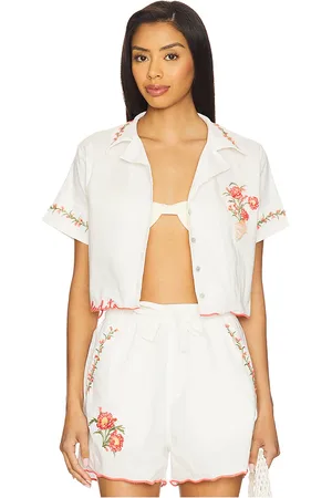 REVOLVE Agua Bendita Agua bendita itsy nacar top en color blanco talla L en - White. Talla L (también en M, S).