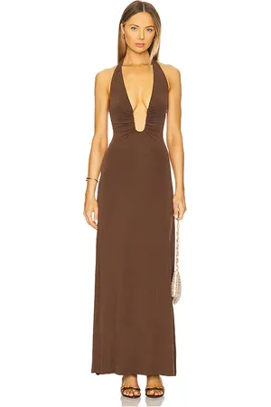 REVOLVE MISHA Misha maxivestido jennifer en color marrón talla M en - Brown. Talla M (también en S, XS).