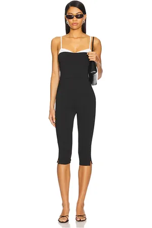 REVOLVE Superdown Superdown x emma rose jaquetta jumpsuit en color talla L en - Black. Talla L (también en M, S, XL, XS, XXS).