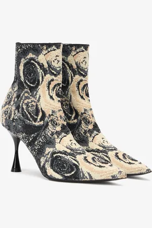 Roberto Cavalli Botines Con Aplicación De Rosas
