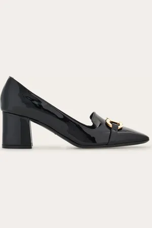 Salvatore Ferragamo Zapatos de salón adorno Gancini Negro Talla 35.5