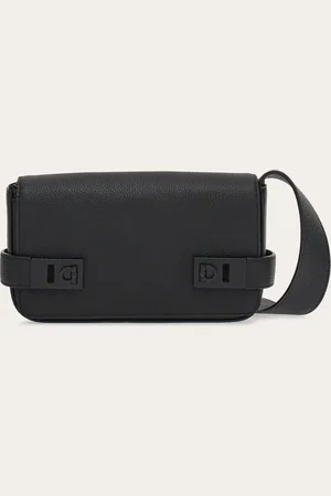Salvatore Ferragamo Cartera con bandolera con hebillas Gancini Negro