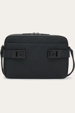 Salvatore Ferragamo Bolso bandolera East-West con hebillas Gancini Negro