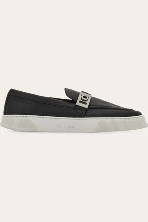 Salvatore Ferragamo Sneakers híbridas hebilla Hug Negro Talla 39.5