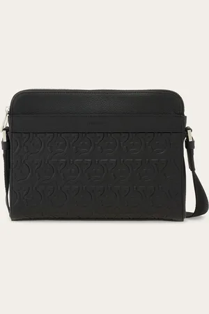 Salvatore Ferragamo Bolso bandolera con gofrado Gancini Negro