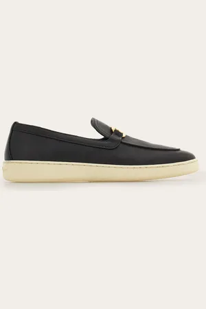 Salvatore Ferragamo Slip on placa new Vara Negro Talla 35.5