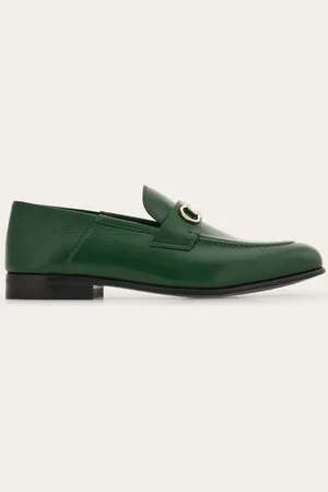 Salvatore Ferragamo Mocasines mule adorno Gancini Verde Talla 36