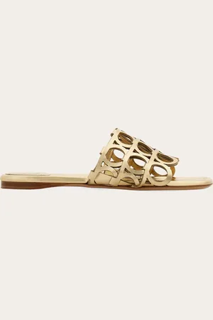 Salvatore Ferragamo Slides Gancini Oro Talla 35.5