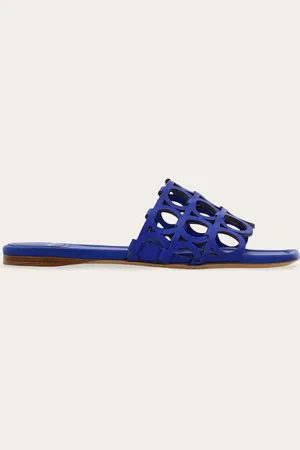 Salvatore Ferragamo Slides Gancini Azul Talla 35.5