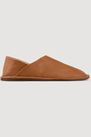 Sandro Slippers de cuero granulado
