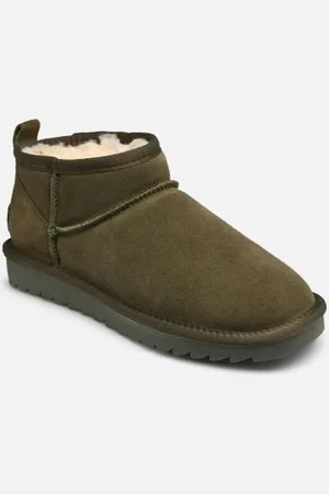 Colors of California Short Winter boot in suede