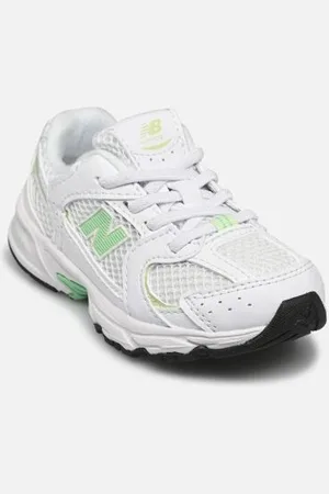 New Balance IZ530