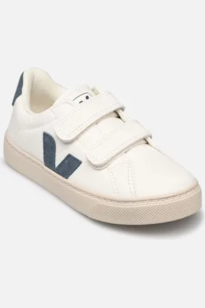 Veja Small Esplar Velcro Leather