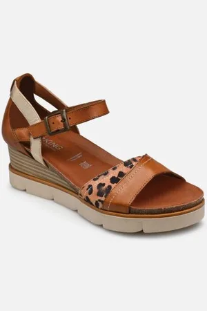 Dorking Agnes D8785 NEW