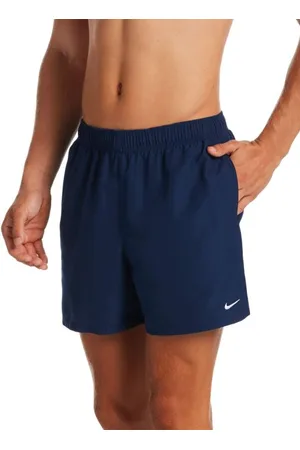Nike NESSA560