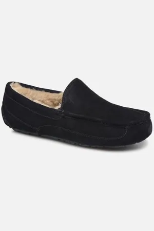 UGG Ascot