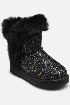 I Love Shoes THITTER