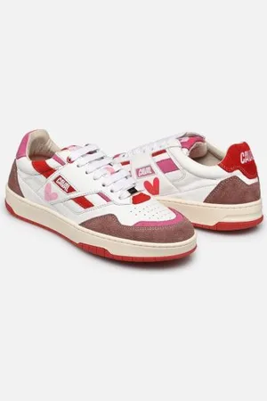 Caval Playground W