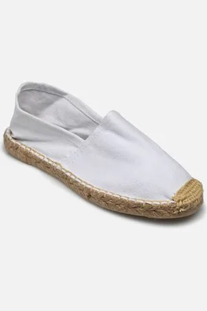 I Love Shoes THADRILA
