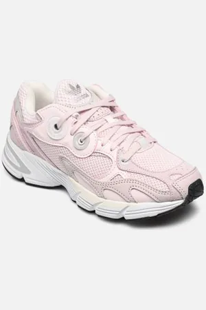 adidas Astir W
