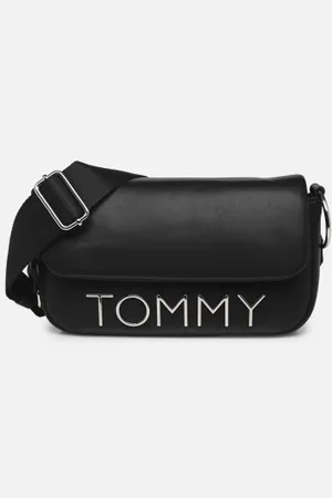 Tommy Hilfiger Tjw Bold Elongated Flap Cross.