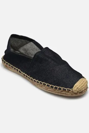 I Love Shoes THADRILA