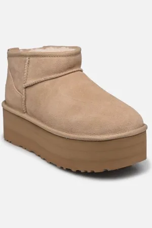 UGG W Classic Ultra Mini Platform