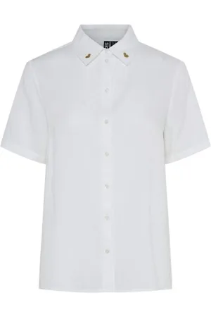 Pieces® PCELINA EMB SS SHIRT KAC FC BC