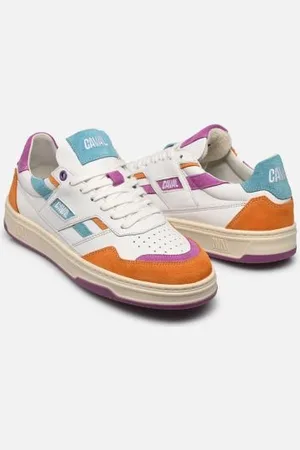 Caval Playground W
