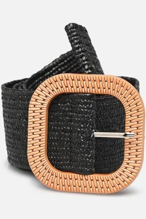 Molly Bracken R1722DE