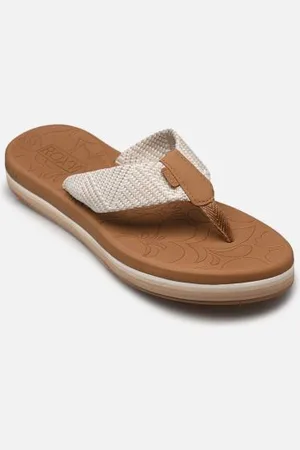 Roxy Colbee Hi