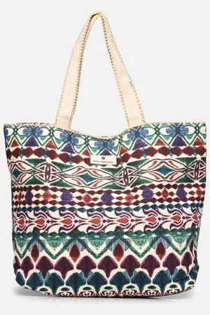 Molly Bracken ZA66BDE