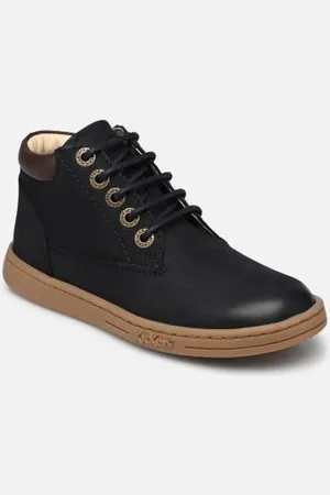 Kickers Tackland
