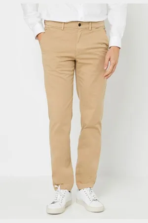 Calvin Klein Sateen-Stretch Slim Chino