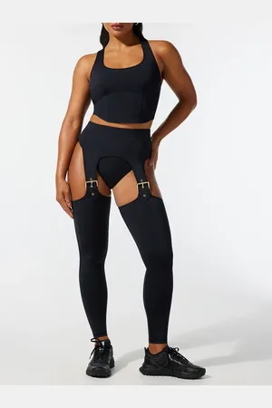 Savage X Fenty Body Flaunt Buckle Garter Legging