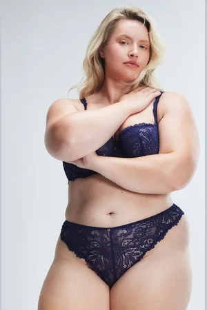 Savage X Fenty Romantic Corded Lace Brazilian Panty