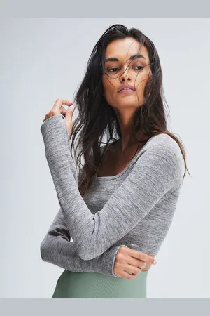 Savage X Fenty Seamless Rib Sport Long-Sleeve Cropped Bra Top