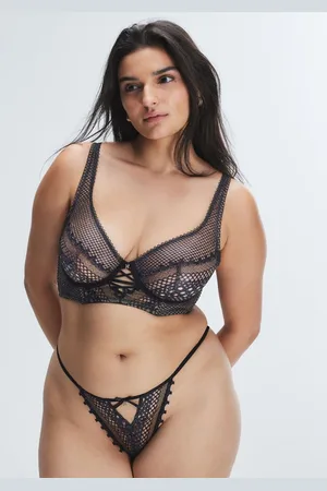 Savage X Fenty Starlet Nights High-Apex Unlined Lace Balconette Bra