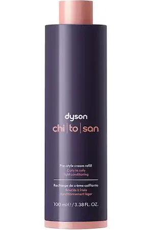 Dyson Chitosan™ - Crema De Peinado Rica Para Cabello Rizado A Muy Rizado