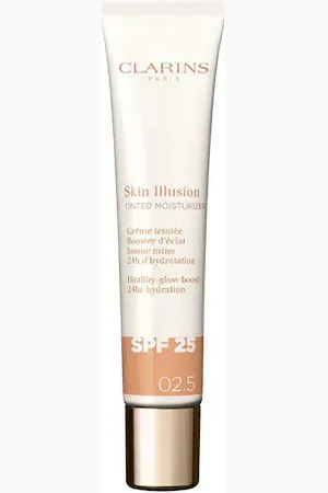 Clarins Skin Illusion Tinted Moisturizer Spf25 - Tratamiento Con Color Efecto Glow