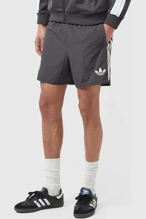 Pantalones Cortos Bermudas adidas adicolor para Hombre FASHIOLA.es