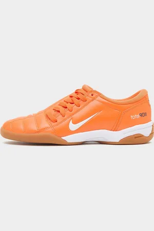 Nike Total 90