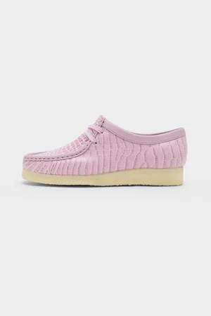 Clarks Wallabee Women