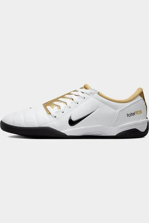 Nike Total 90